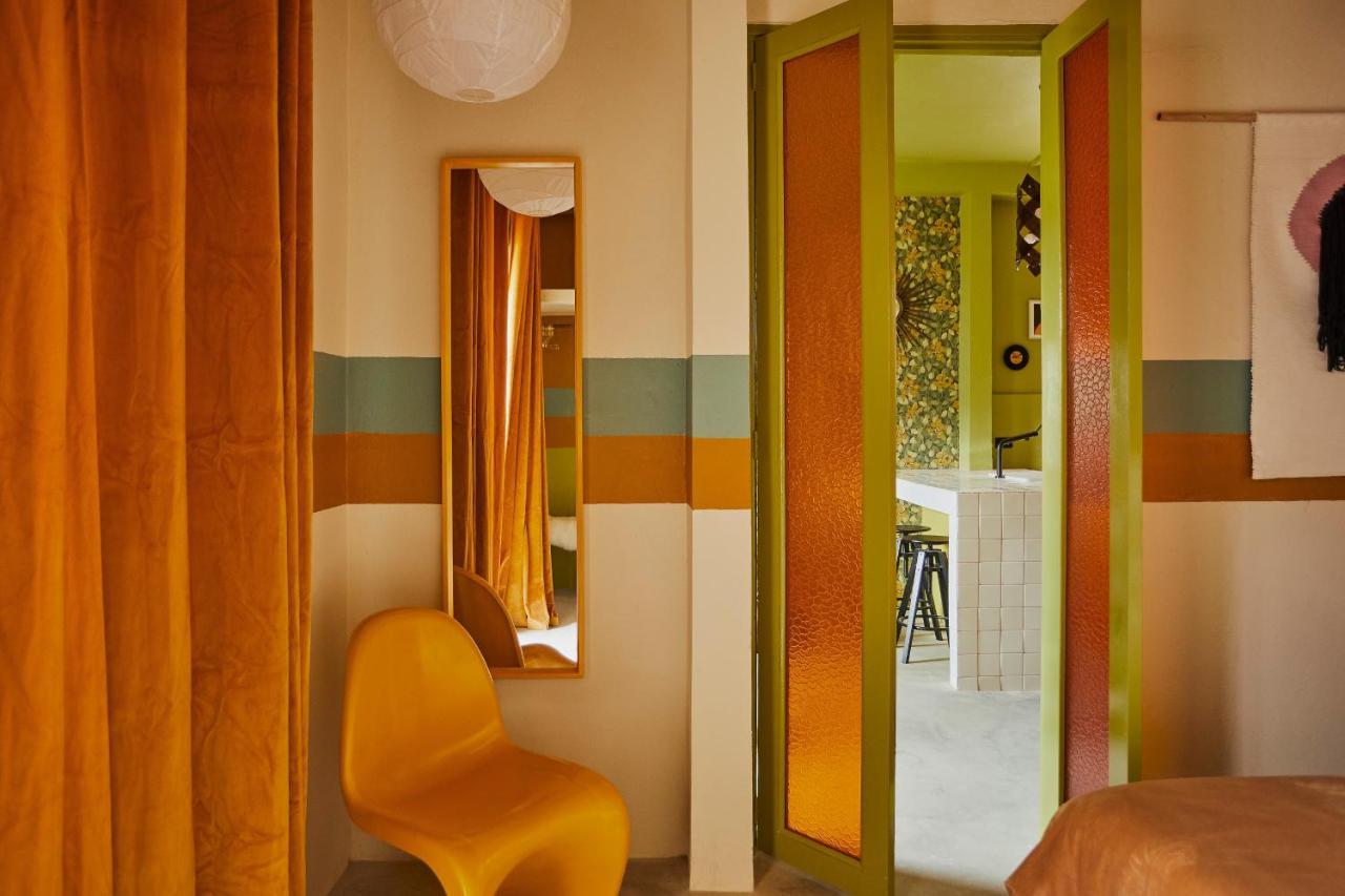 Mood Haus By Dw - 70'S Retro Stays Сан Хуан Екстериор снимка